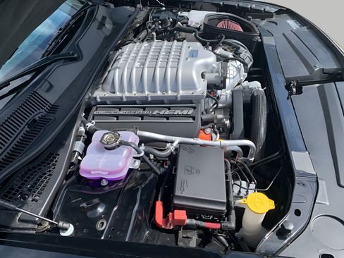 Used 2023 Dodge Challenger SRT Hellcat RWD image 33