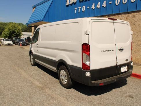 Used 2019 Ford Transit 150 130 Low Roof RWD image 5
