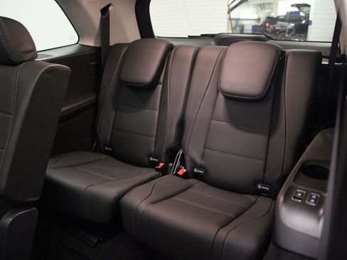 New 2026 Mercedes-Benz GLS 450 GLS 450 image 14