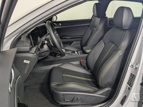 New 2026 Kia K5 GT FWD image 12