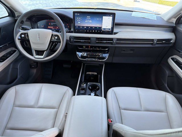 Certified 2024 Lincoln Corsair FWD image 26