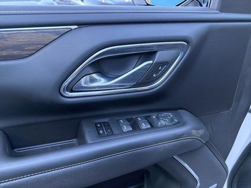 Used 2023 Chevrolet Tahoe Premier image 16