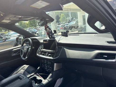 Used 2023 Chevrolet Suburban LT RWD image 52