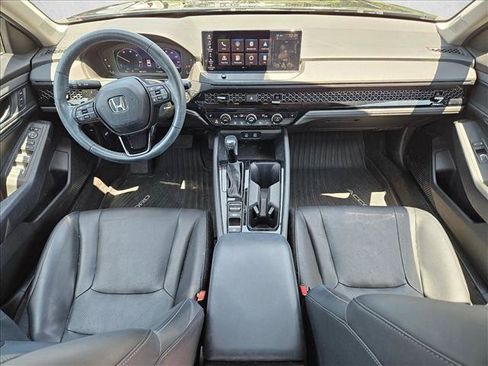 Used 2023 Honda Accord EX-L image 17