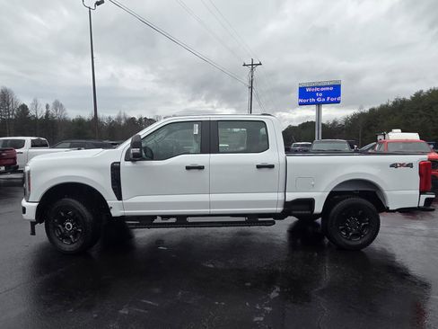 New 2025 Ford Ranger XLT w/ FX4 Off-Road Package image 57