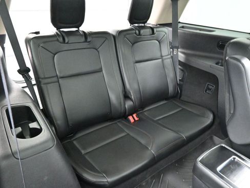 Used 2022 Lincoln Aviator Reserve w/ Equipment Group 201A image 36