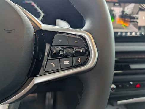 New 2026 BMW 330i xDrive Sedan w/ M Sport Package image 19