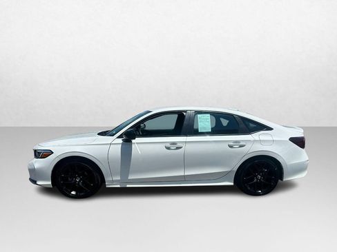 Used 2025 Honda Civic Sport image 2