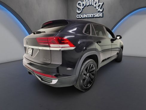 Certified 2023 Volkswagen Atlas Cross Sport SE w/ Black Wheel Package AWD/4WD image 12