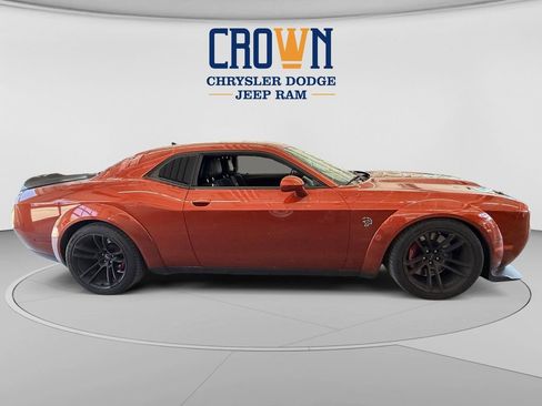 Used 2021 Dodge Challenger SRT Hellcat RWD image 2