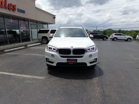 Used 2015 BMW X5 xDrive35i AWD/4WD image 3