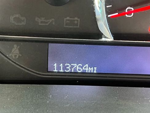 Used 2009 Cadillac DTS w/ Trunk Convenience Package image 48