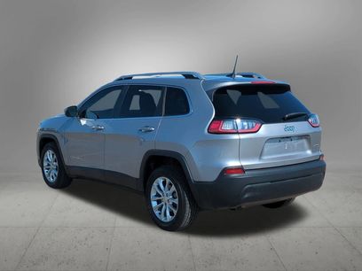 Used 2019 Jeep Cherokee Latitude w/ Popular Appearance Group