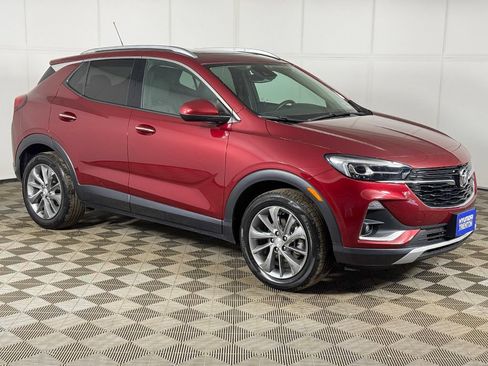 Used 2023 Buick Encore GX Essence w/ Experience Buick Package FWD image 44