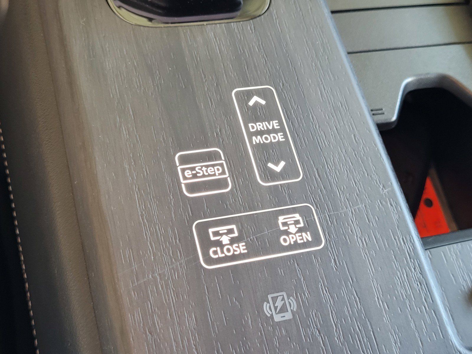 Certified 2024 Nissan Ariya AWD image 14