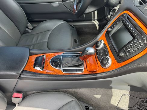 Used 2003 Mercedes-Benz SL 500 image 32