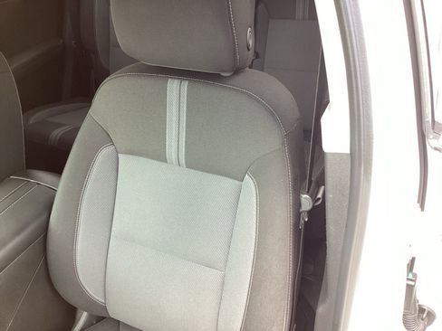 Used 2024 Chevrolet Blazer LT w/ Convenience Package FWD image 11