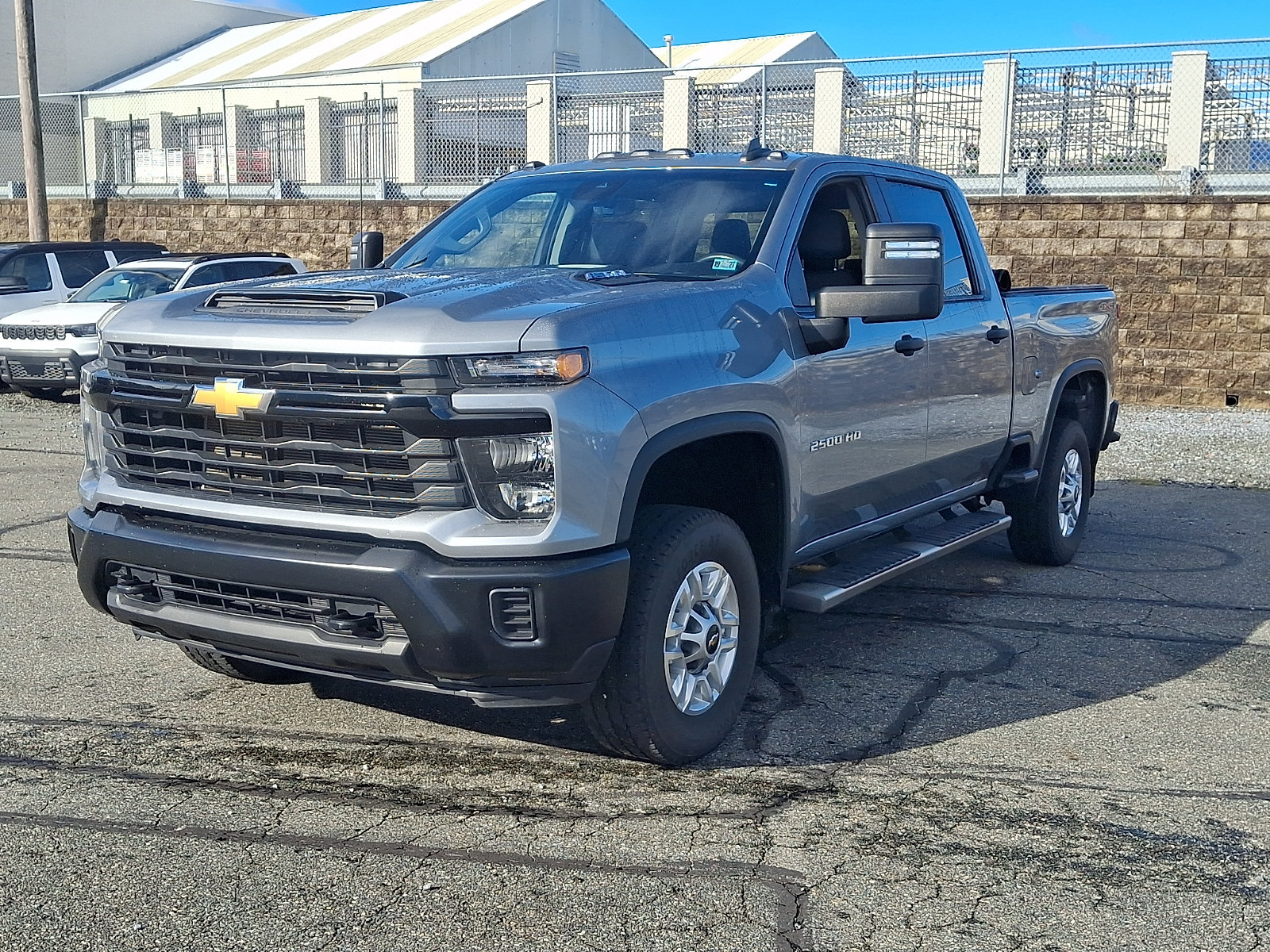 Used 2024 Chevrolet Silverado 2500 W/T w/ WT Convenience Package AWD/4WD image 3