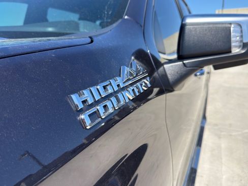 Used 2023 Chevrolet Silverado 1500 High Country image 7