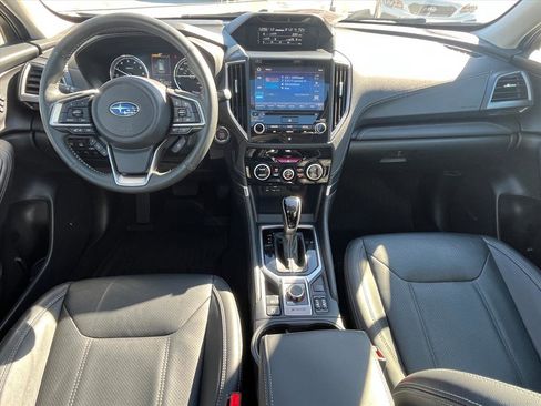 Used 2022 Subaru Forester Touring w/ Popular Package #2 image 7