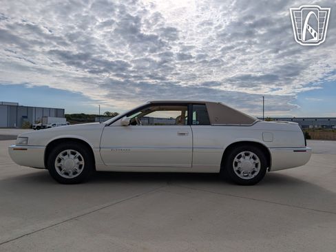 Used 1995 Cadillac Eldorado image 6