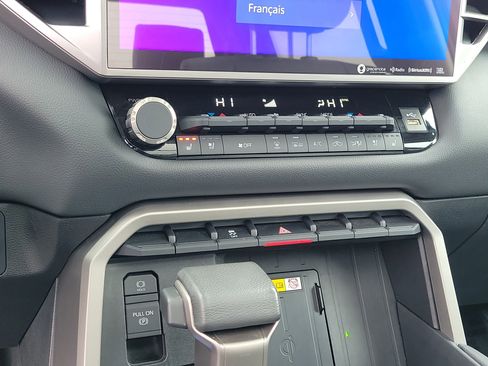 Used 2024 Toyota Tundra Limited image 27