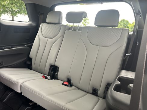 Used 2024 Hyundai Palisade SEL w/ Premium Package FWD image 28