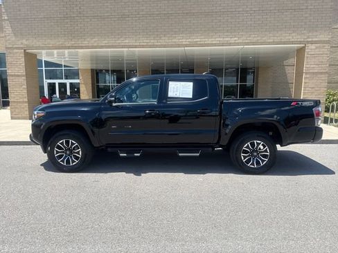 Used 2023 Toyota Tacoma TRD Sport RWD image 1