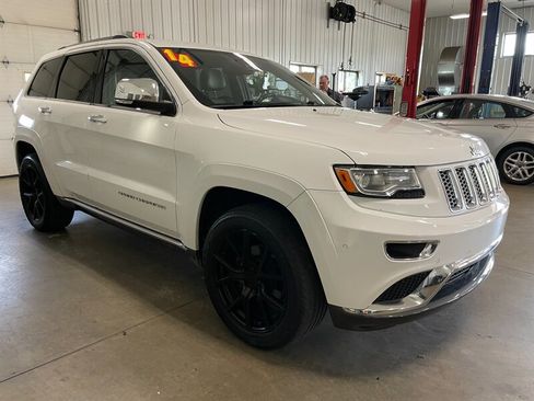 Used 2014 Jeep Grand Cherokee Summit AWD/4WD image 5