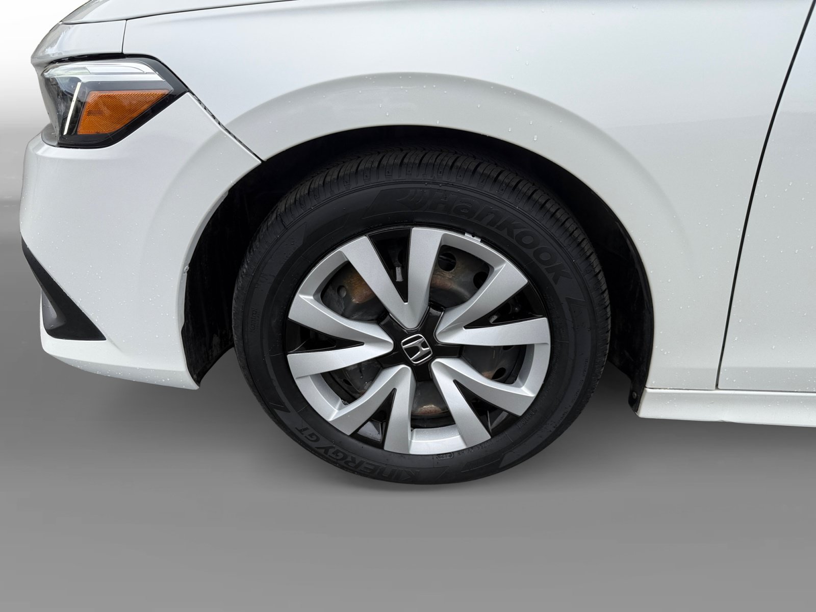 Used 2023 Honda Civic LX image 9