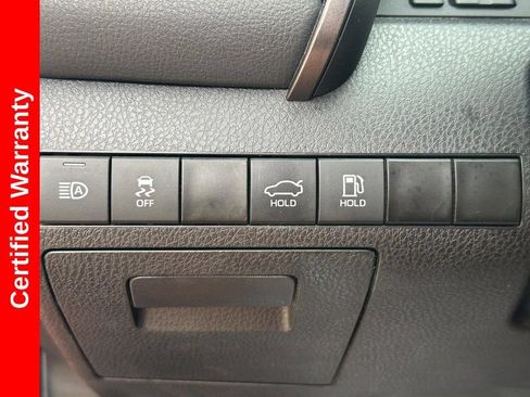 Used 2023 Toyota Camry SE FWD image 23