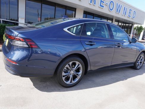 Used 2023 Honda Accord EX image 7