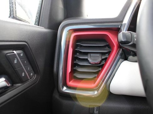 Used 2023 GMC Canyon AT4X image 16