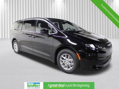New 2026 Chrysler Voyager LX