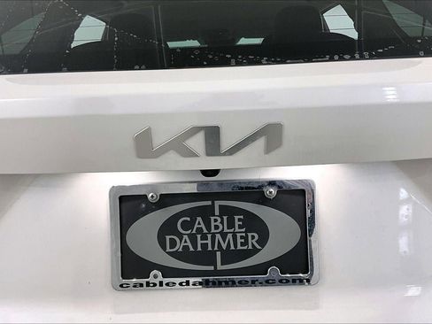 Used 2023 Kia Sorento EX image 24