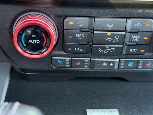 Used 2018 Ford F150 Raptor w/ Equipment Group 802A Luxury AWD/4WD image 21