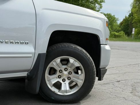 Used 2018 Chevrolet Silverado 1500 LT w/ All Star Edition AWD/4WD image 46