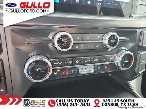 Used 2025 Ford F150 Lariat w/ FX4 Off-Road Package image 26