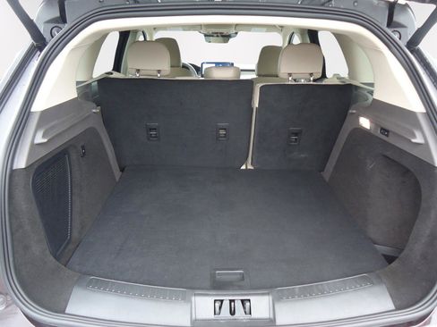 Used 2023 Lincoln Corsair AWD w/ Equipment Group 101A image 29