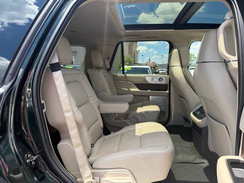 Used 2021 Lincoln Navigator Reserve w/ Luxury Package AWD/4WD image 24