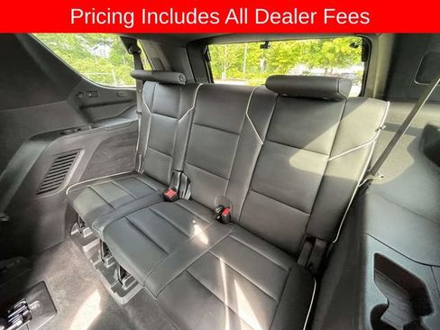 Used 2022 Cadillac Escalade Premium Luxury AWD/4WD image 21