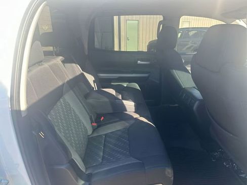 Used 2021 Toyota Tundra SR5 w/ SR5 Upgrade Package image 10