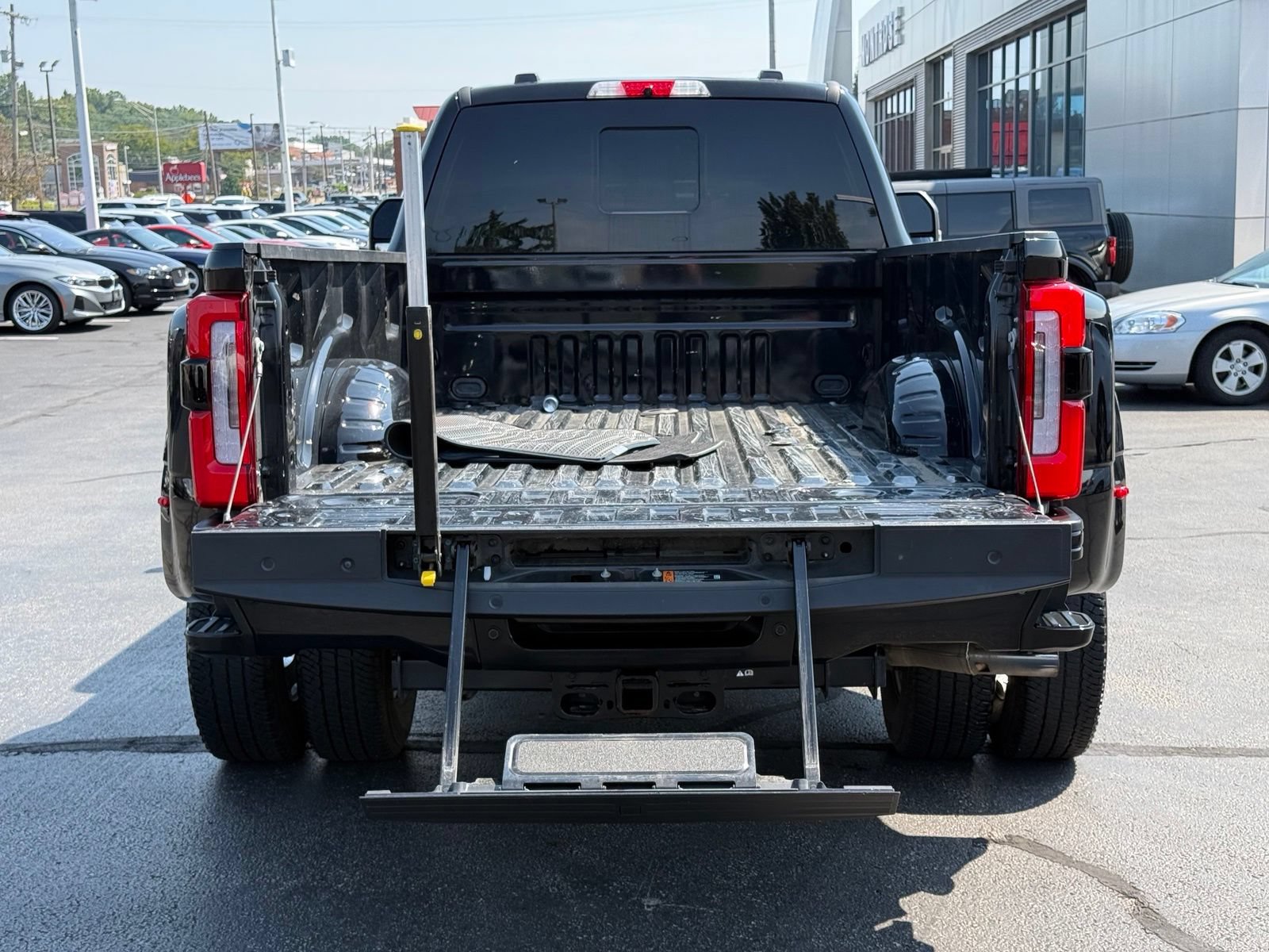 Used 2024 Ford F350 Limited w/ FX4 Off-Road Package AWD/4WD image 48