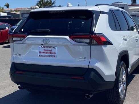 Certified 2025 Toyota RAV4 XLE Premium AWD/4WD image 4