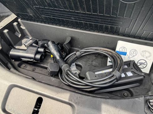 Used 2025 Ford F150 Lightning Flash AWD/4WD image 28