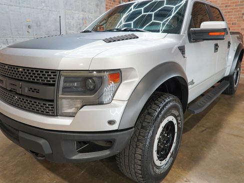 Used 2013 Ford F150 Raptor w/ SVT Exterior Graphics Pkg AWD/4WD image 21