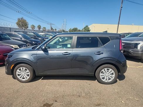 Certified 2024 Kia Soul LX FWD image 10