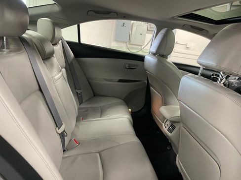 Used 2011 Lexus ES 350 FWD image 22