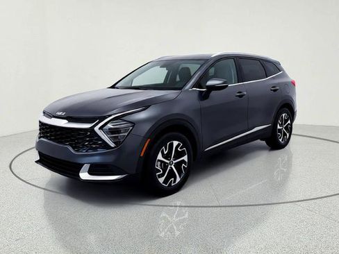 Certified 2025 Kia Sportage EX image 1