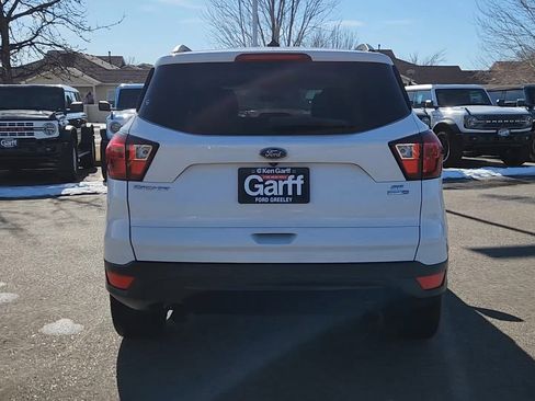 Used 2019 Ford Escape SE image 11